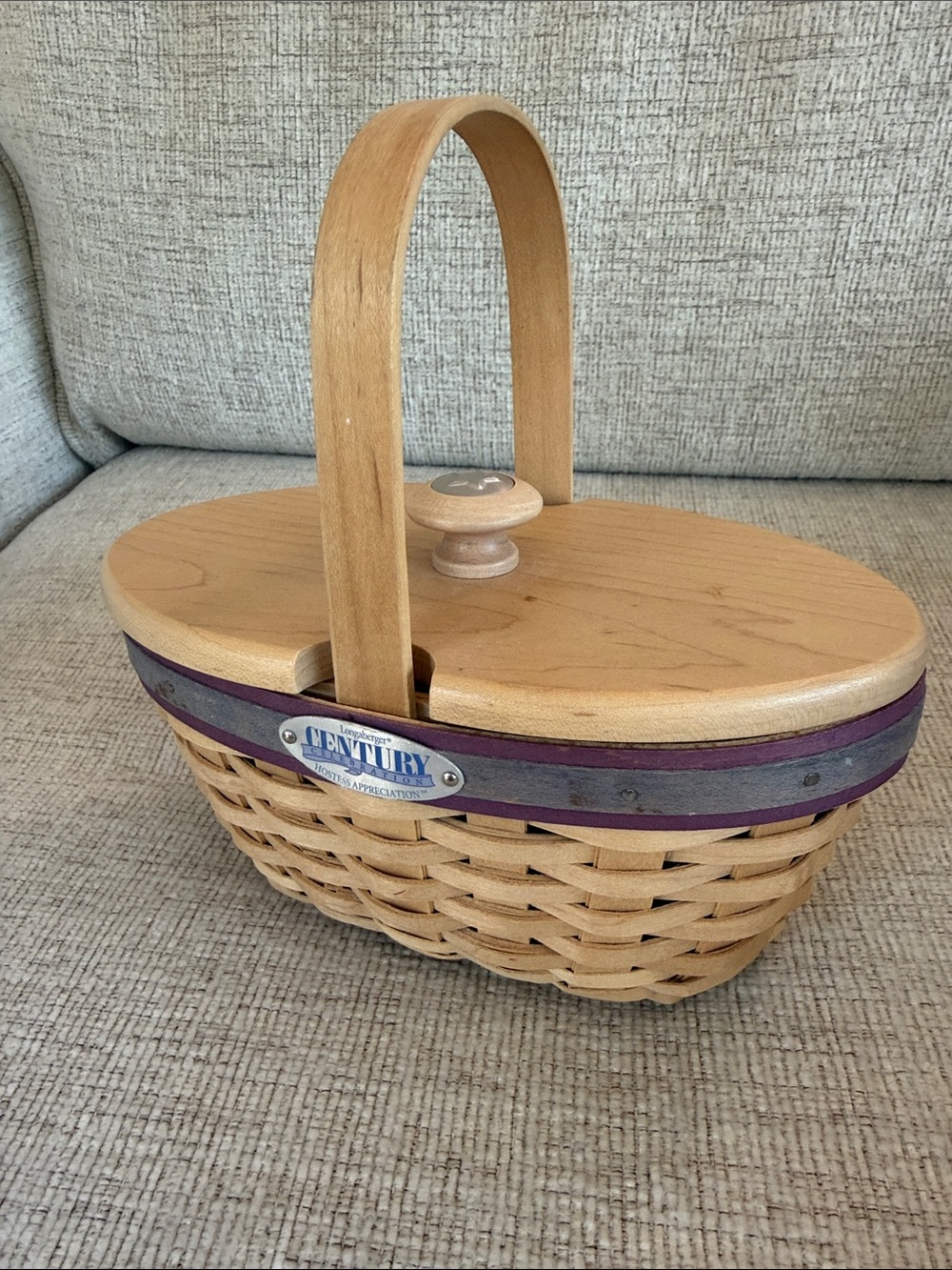Longaberger 2000 Century Basket WITH WOODEN LID